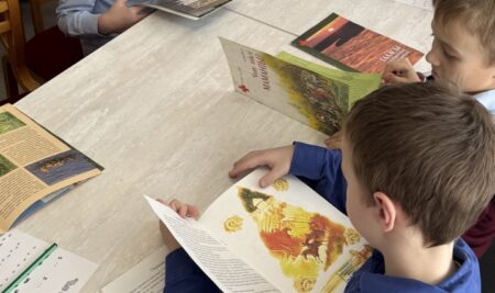 Літаратурная вандроўка “Лясныя таямніцы Уладзіміра Ягоўдзіка”