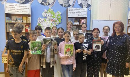 Экскурсия в музейную комнату белорусской книги