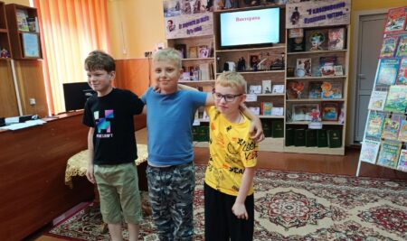 Литературная игра «По сказочным тропинкам»